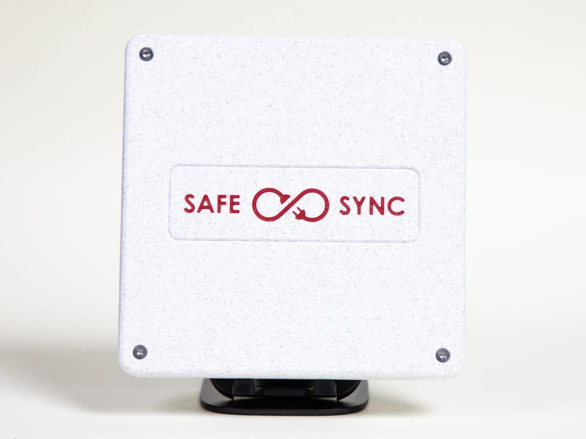 Safe Sync Real-Time Gateway